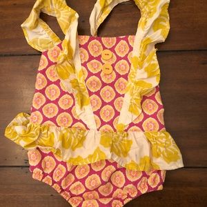 Girls size 2T Eleanor Rose swimsuit. EUC.
